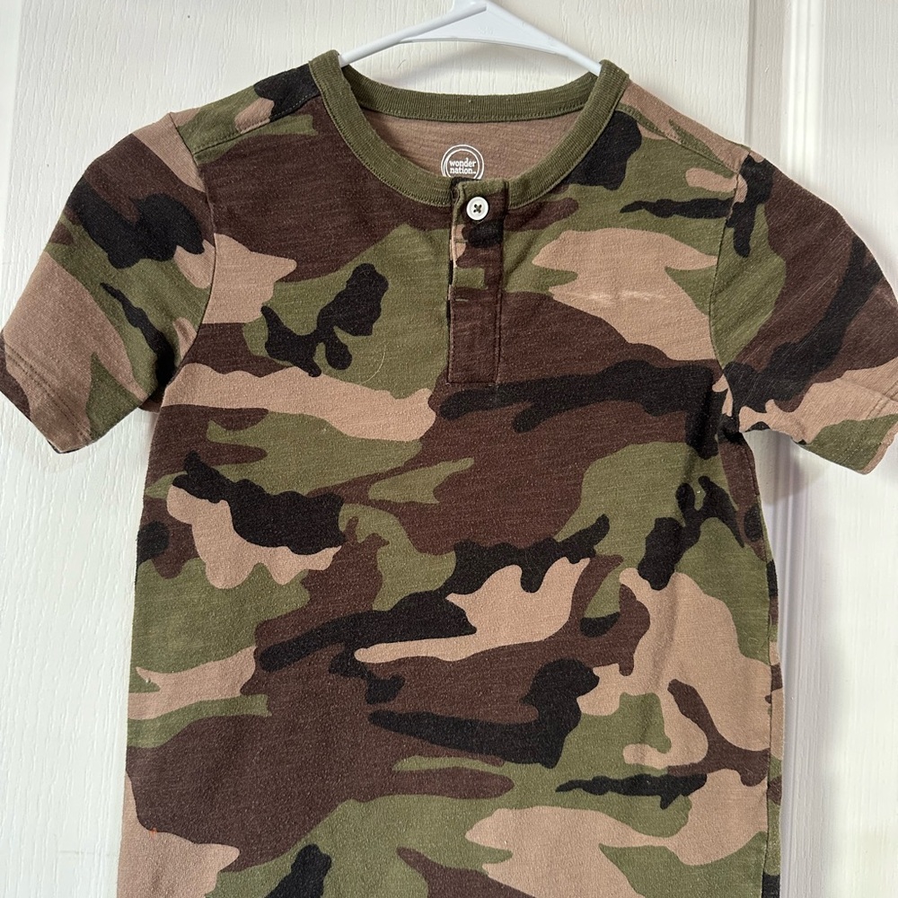 Wonder Nation Green and Brown Camouflage Tee
